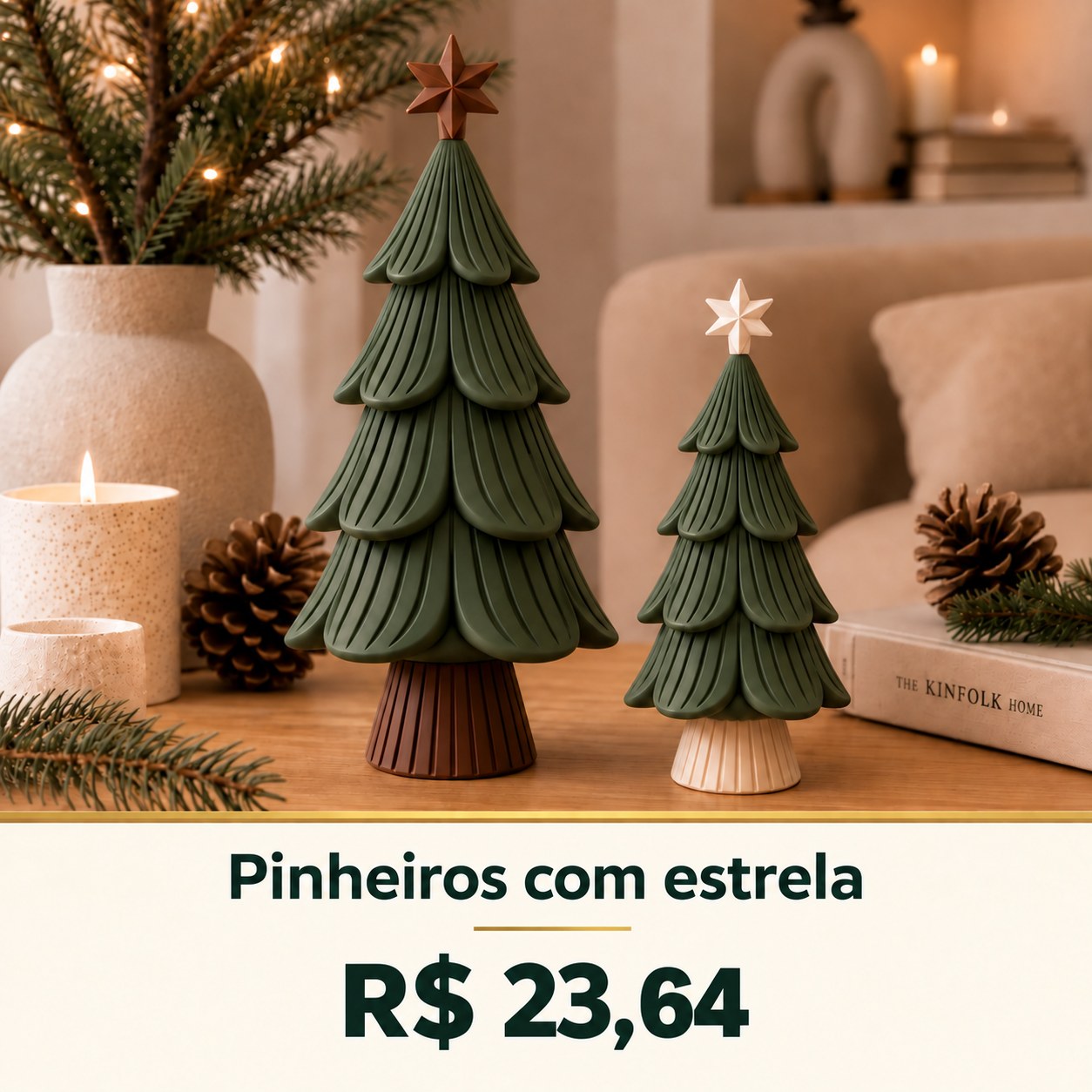 Par de pinheiros de Natal com estrela
